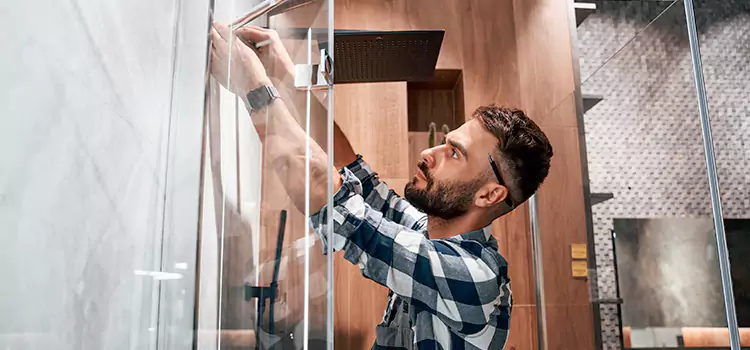 Replace Shower Doors with Frameless Tustin